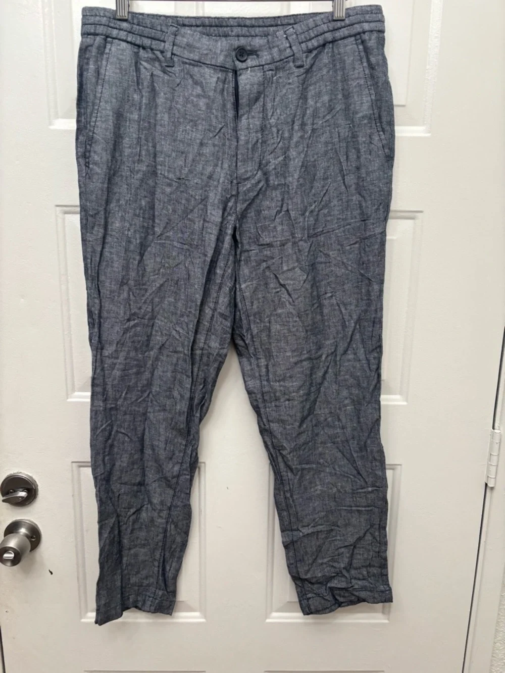 Banana Republic Men's Chambray-Style Chinos — Blue Gray
